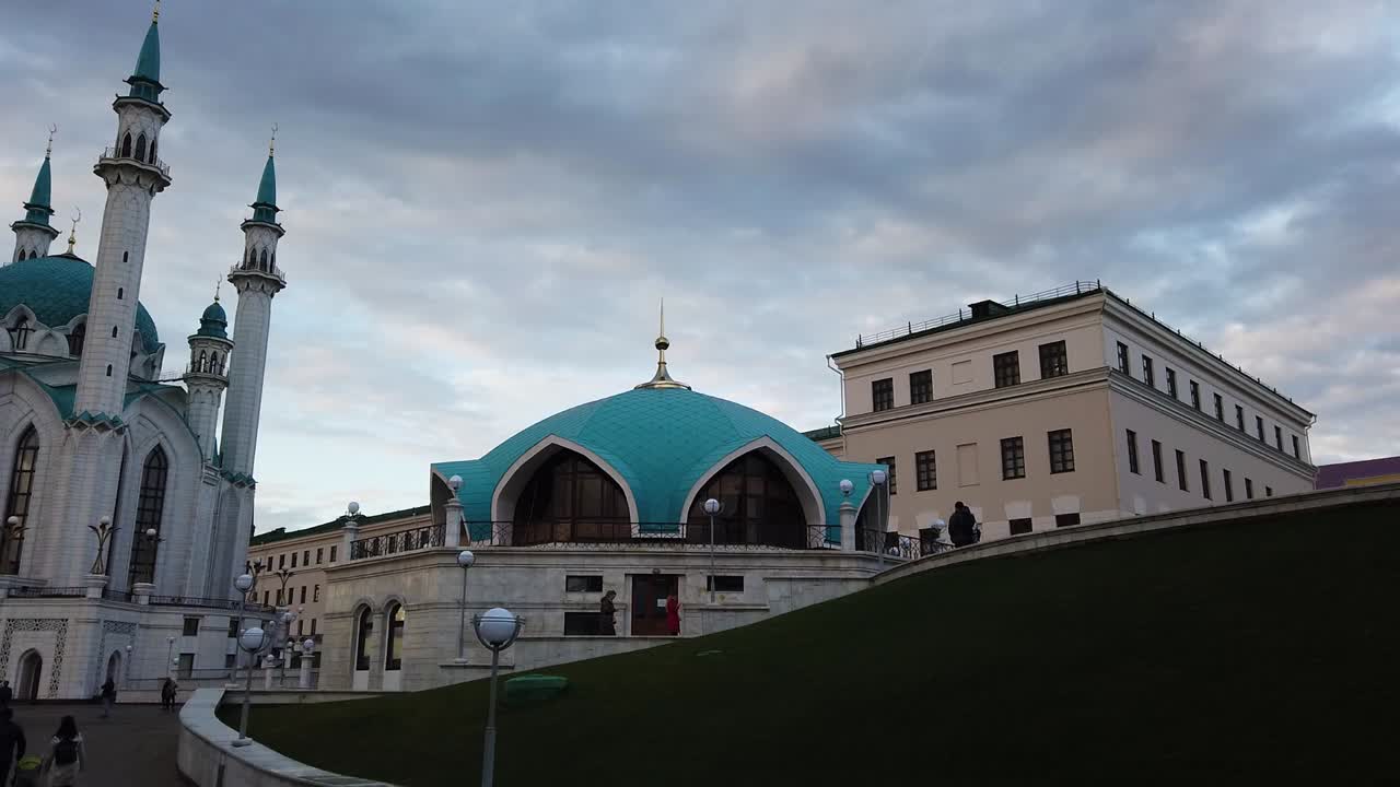 Qol Sarif Mosque in Kazan city, Russia, in panning shot revealing whole building complex.