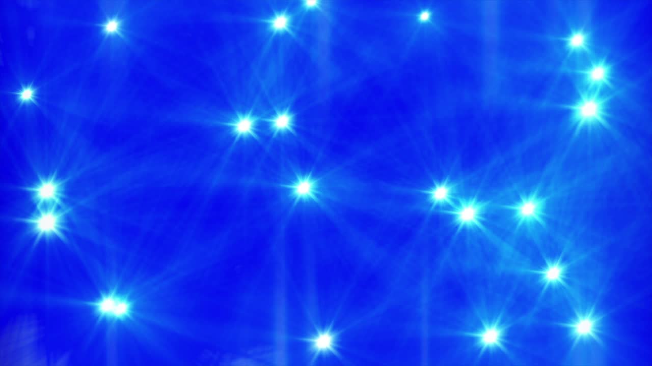 박이는 불빛, 불꽃 폭발