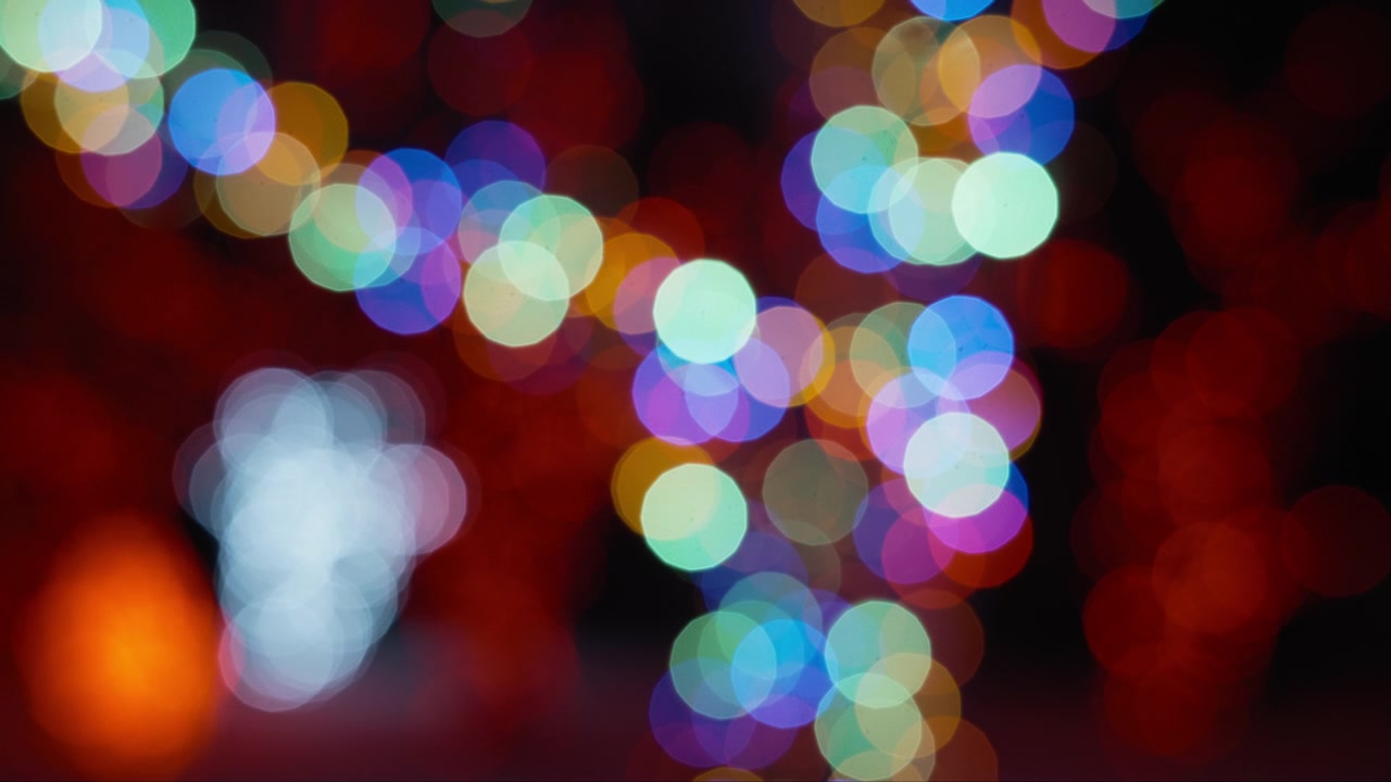 Luzes bokeh brilhantes coloridas e festivas