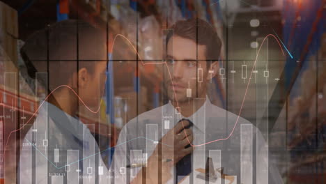 procesamiento de datos estadísticos contra un supervisor masculino y femenino hablando entre sí en el almacén