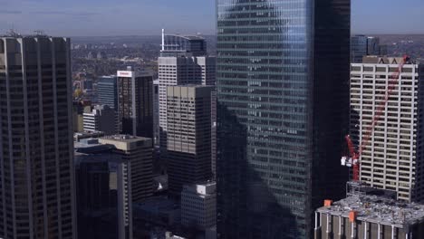 calgary skyscrapers buildings downtown crane