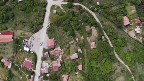 tomada aérea de un dron del agujero de la china