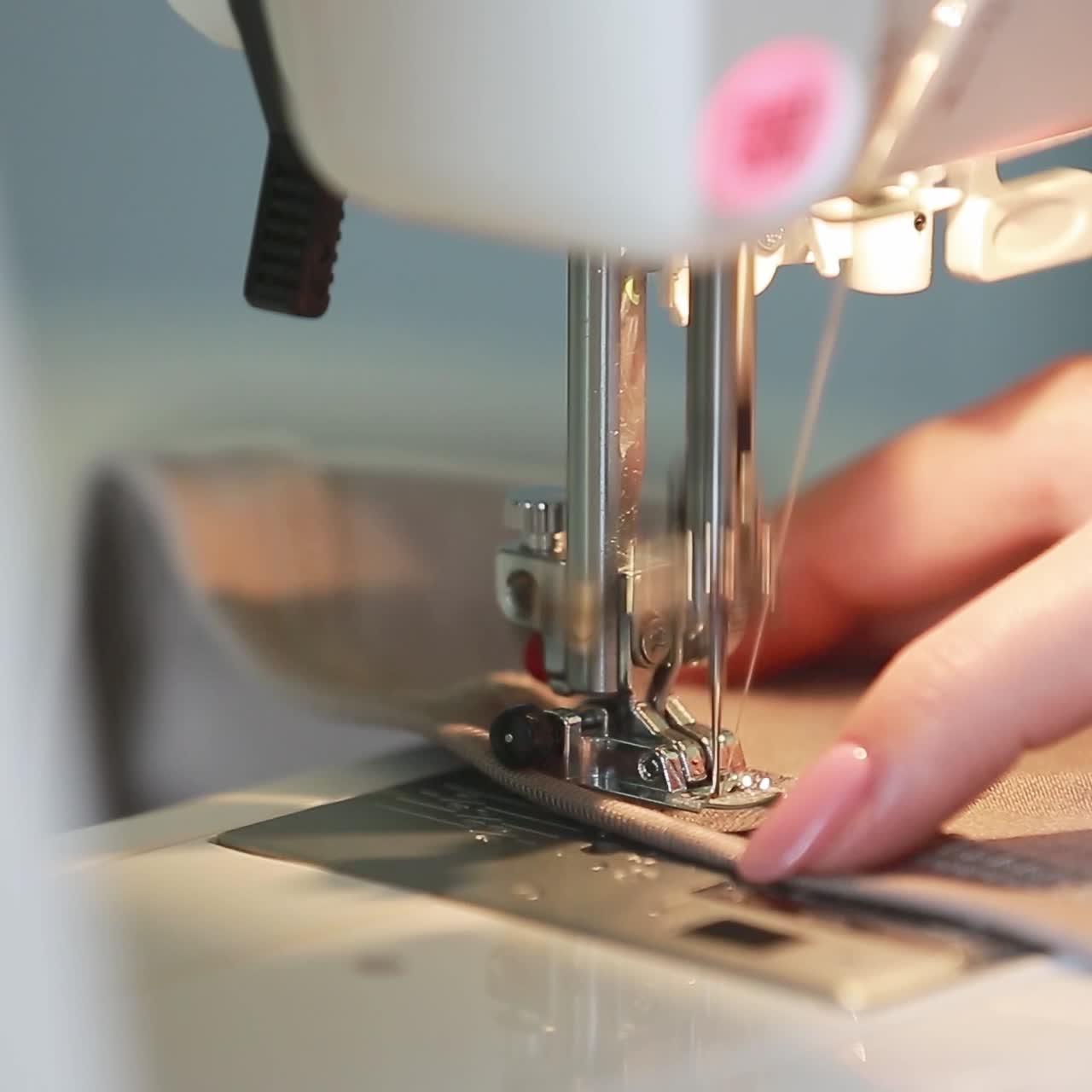 concepto de costura y fabricación de ropa