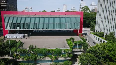 beautiful rising aerial shot of masp museum in são paulo