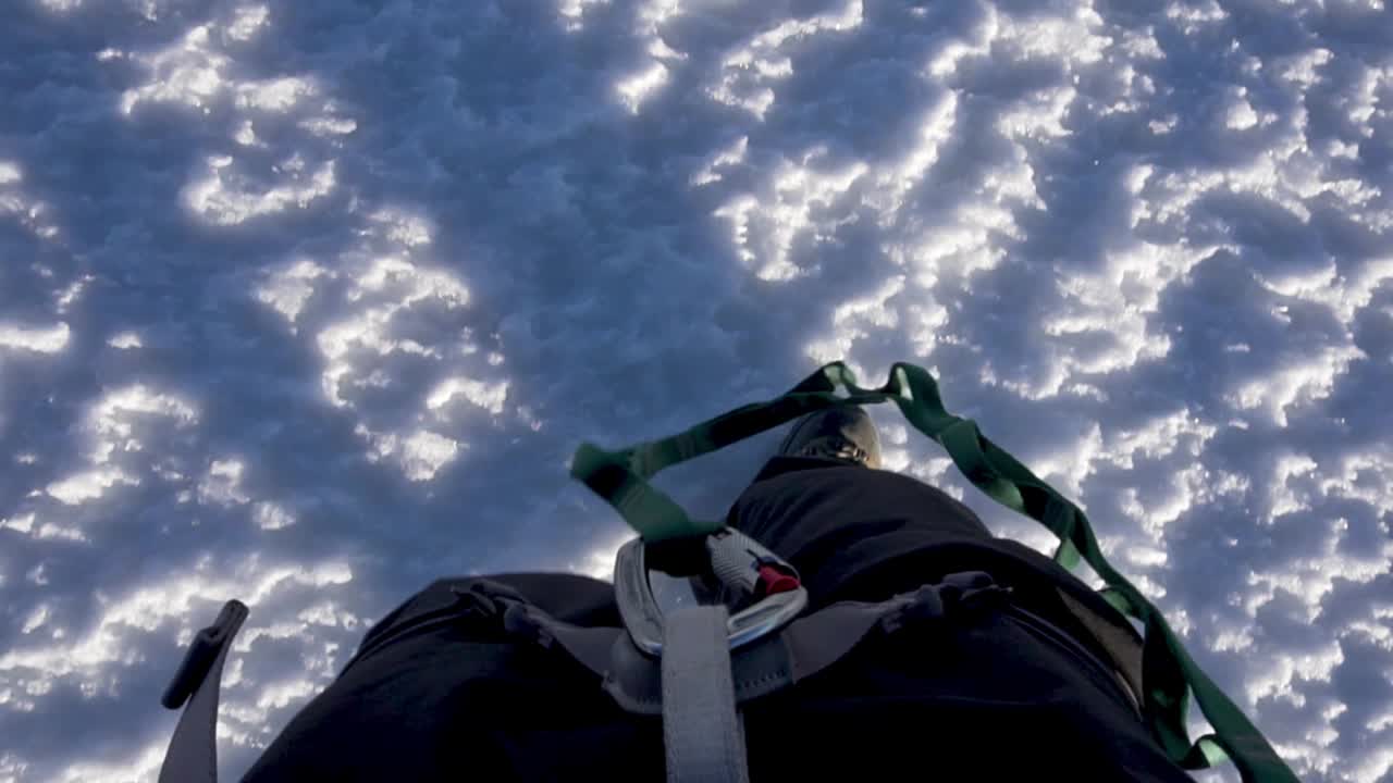 멕시코 슬로우 모션 데이지 체인 운동의 아름다운 iztaccihuatl 화산에서 빙하를 걷고