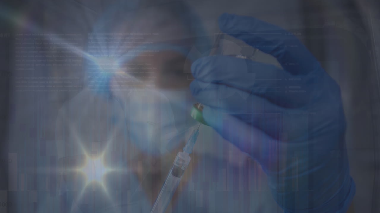animación de procesamiento de datos sobre una doctora caucásica con máscara facial y vacuna