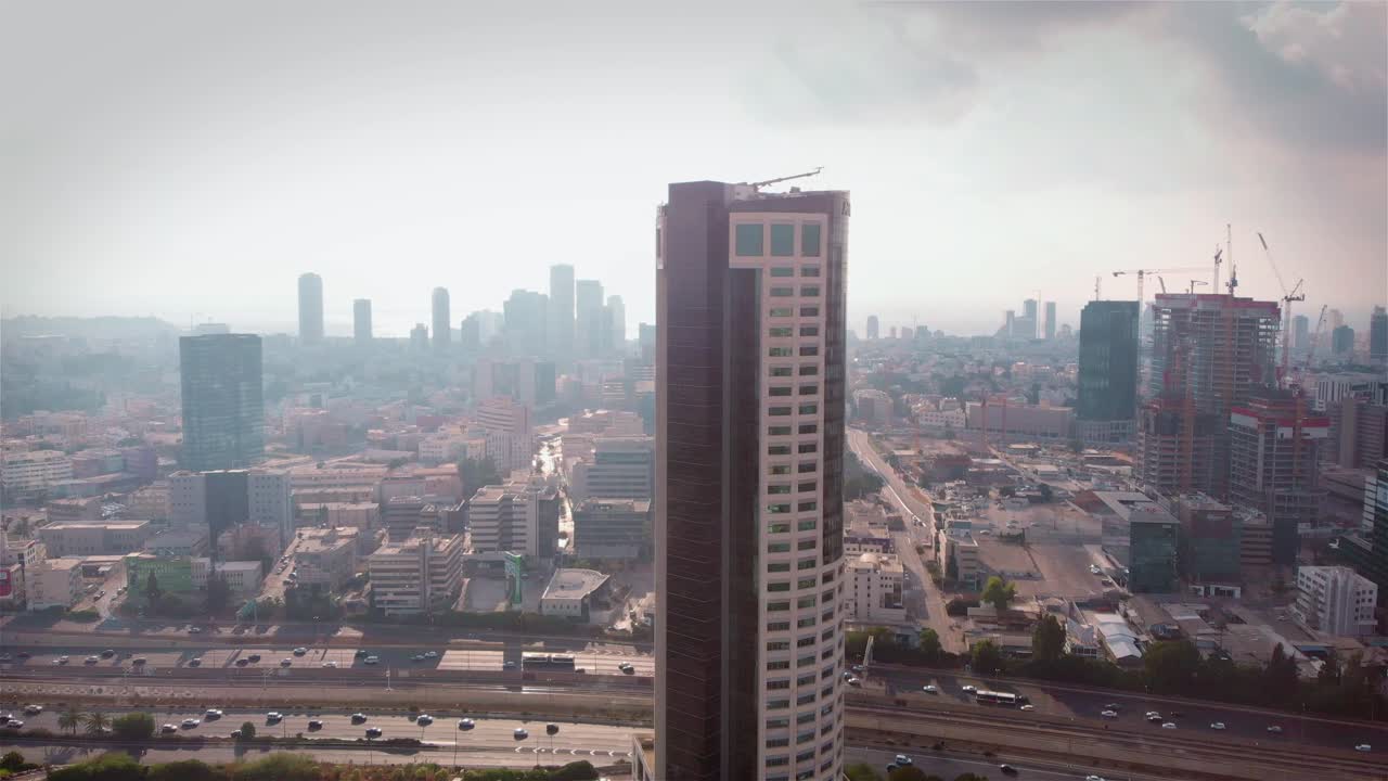 el paisaje urbano de tel aviv visto desde el aire