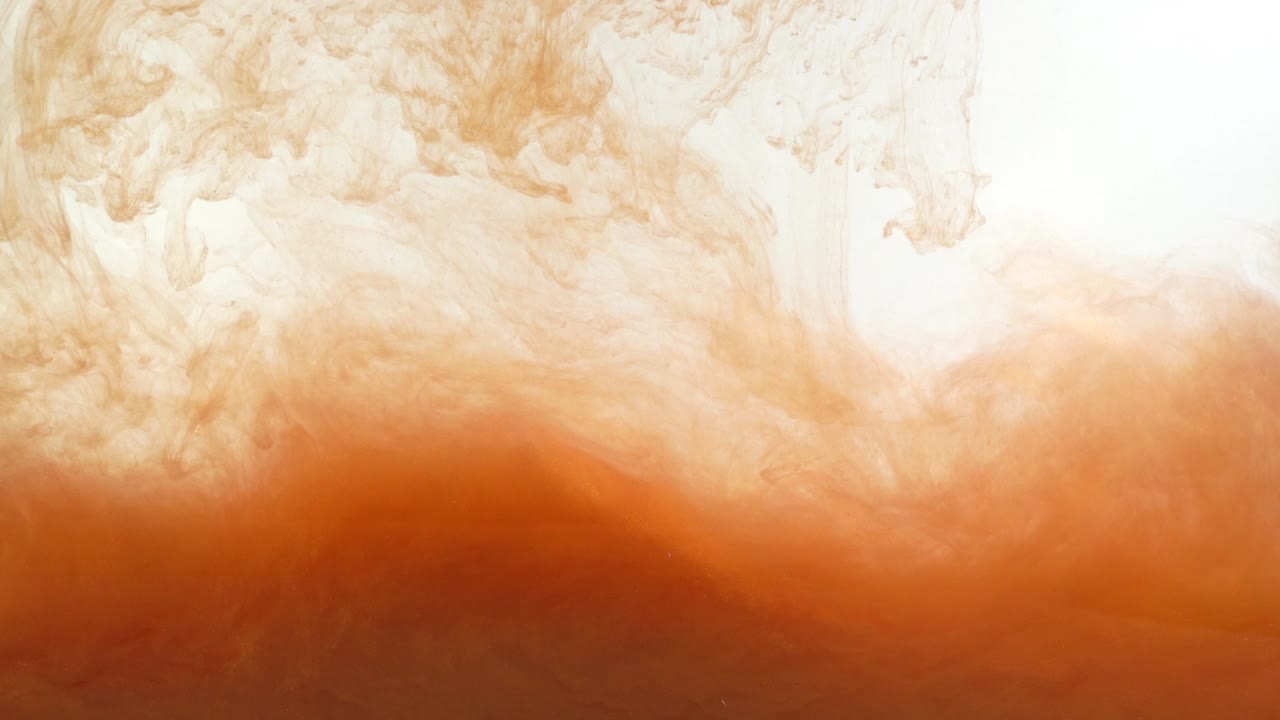 Colori. Forme astratte. Riprese su sfondo bianco