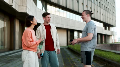 friends talking on the street