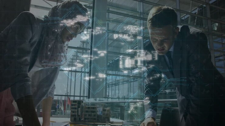 werken met digitale beveiligingsiconen animatie, zakelijke professionals in kantooromgeving