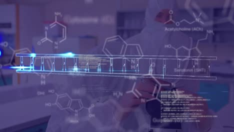 animación de fórmulas químicas sobre el científico en el laboratorio