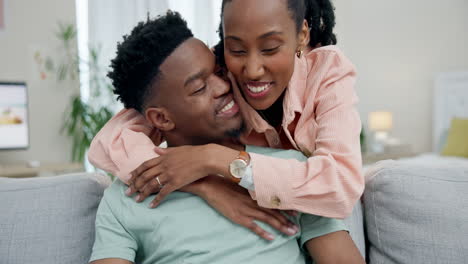 Amor,-Feliz-Pareja-Negra-Y-Abrazo-Selfie-Con-Teléfono.