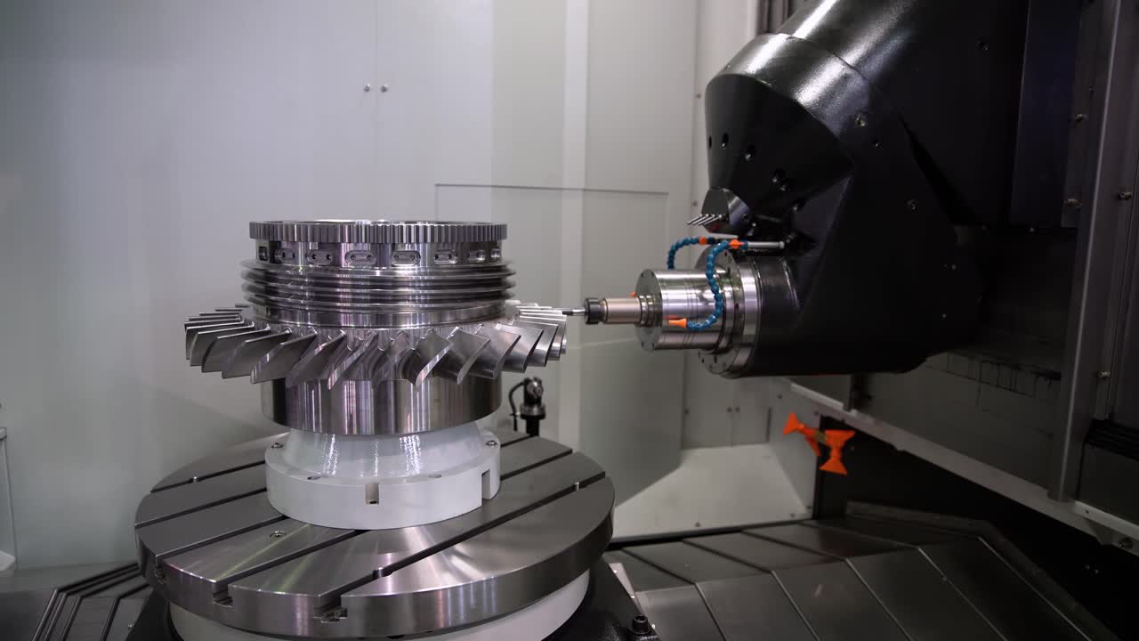 máquina de fresado cnc para el trabajo de metales.