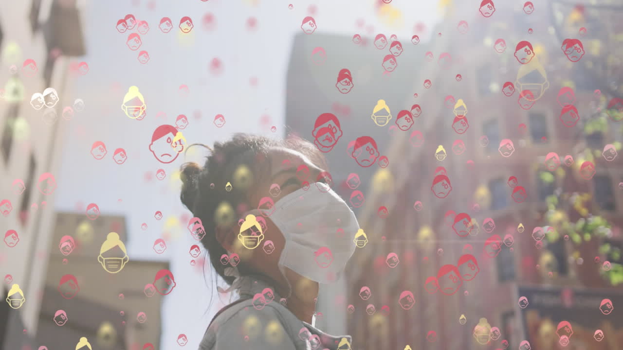 도시 거리에서 얼굴 마스크를 입은 여성 위에 움직이는 얼굴 마크를 착용한 사람들의 아이콘의 애니메이션