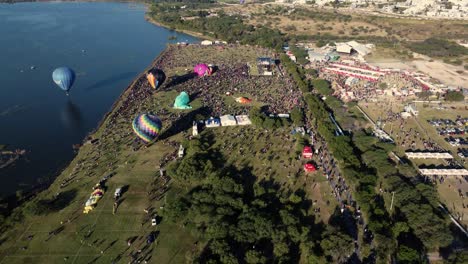 international festival of air ballons, mexico