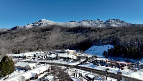 Aerial-tilt-up-tynecastle-near-banner-elk-nc,-north-carolina-in-winter