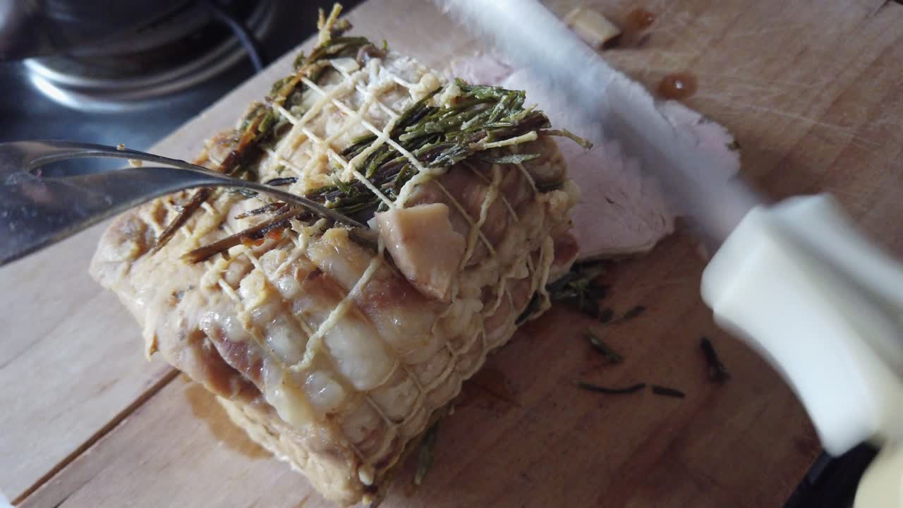 corte de rosbif 4k 25 fps