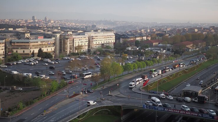Paisagem Urbana de Istambul com Estrada e Estacionamento