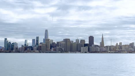 Zeitraffer:-Stadtbild-Von-San-Francisco
