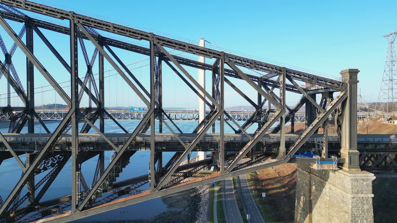 두 다리의 측경