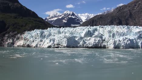 glaciar margerie y mt fairweather en el fondo