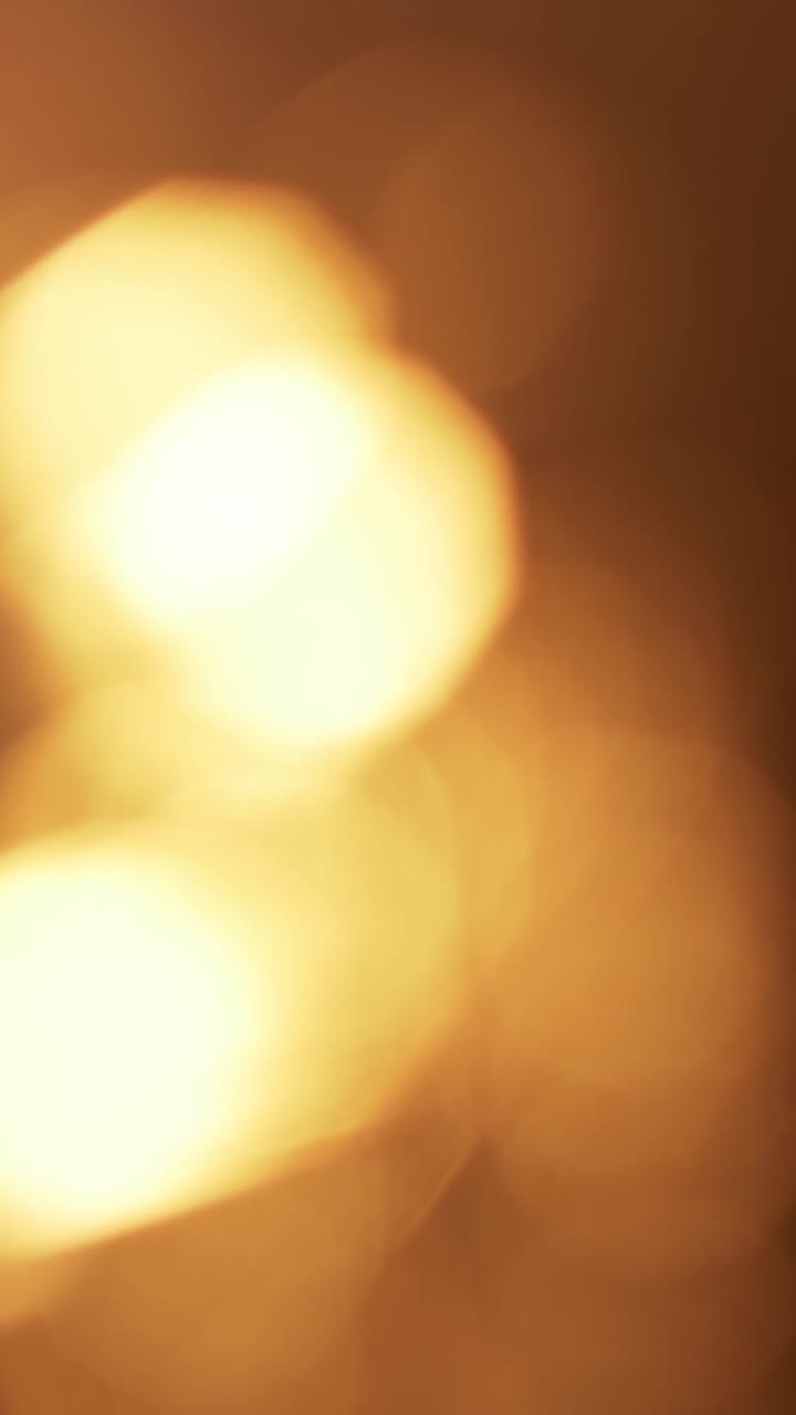 Effetto di Transizione di Luci Bokeh Dorate Calde