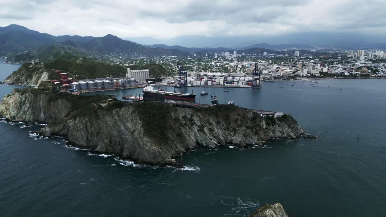 Porto di Santa Marta