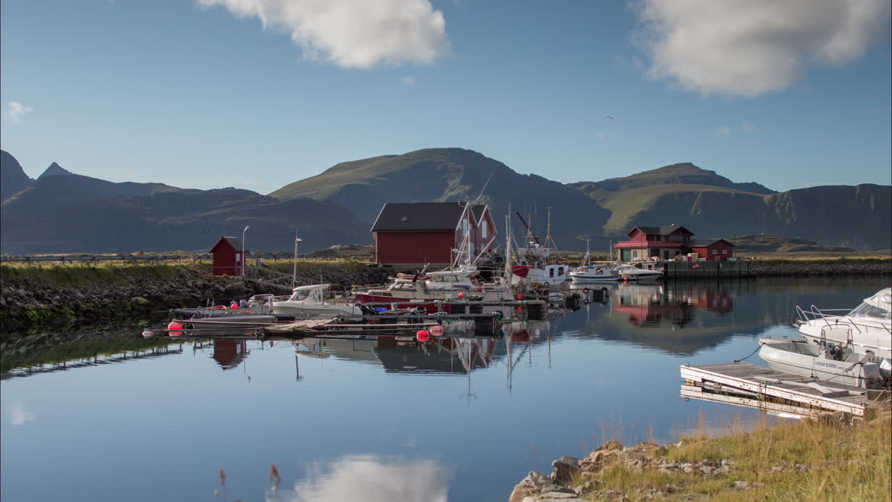 noruega barco reflexión 00