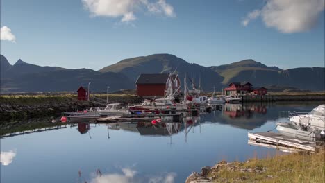 Norway-Boat-Reflection-00