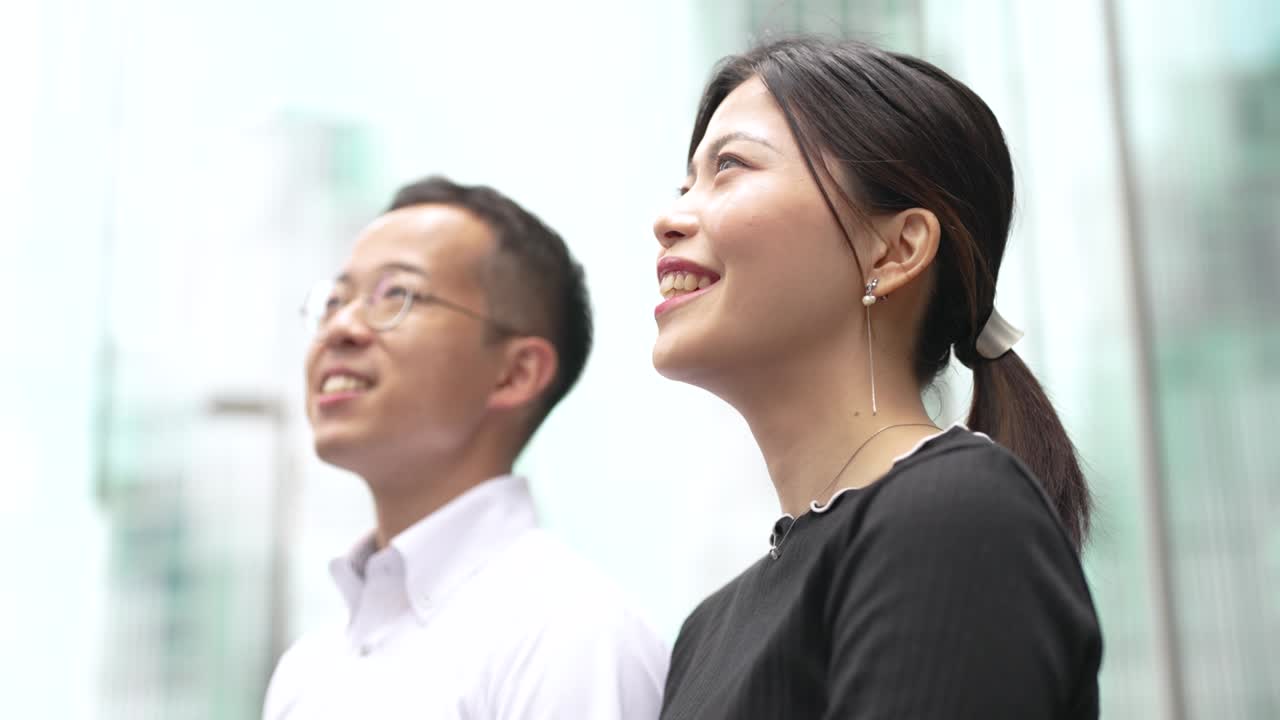 젊은 사업가 남녀