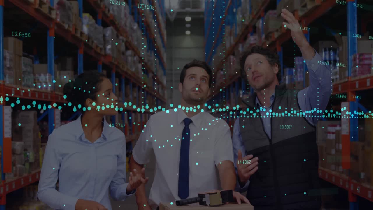 창고에 있는 다양한 사업자들에 대한 금융 데이터 처리의 애니메이션