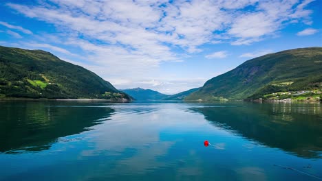 Wunderschöne-Natur-Norwegen.