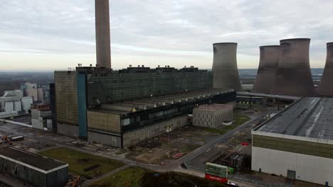 Fiddlers-Ferry-Power-Station-Estableciendo-Una-Vista-Aérea-De-Los-Restos-Del-Desarrollo-Demolido.