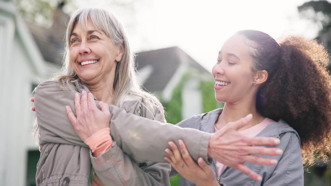 고령 여성과 피트니스를 위해 스트레칭