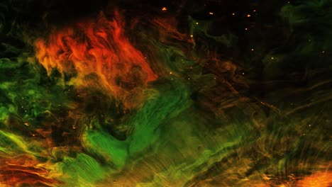 nebulosa de nube naranja moviéndose juntas