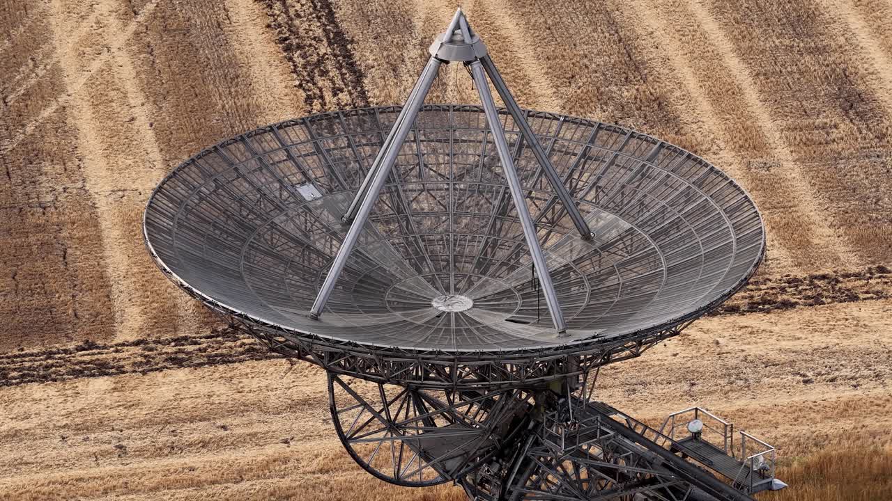 Aerial view of One-Mile Telescope dish at Mullard Radio Astronomy Observatory
