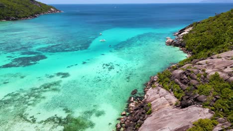 Seychellen-La-Digue-Schnorchel-Marine-Park8.mp4