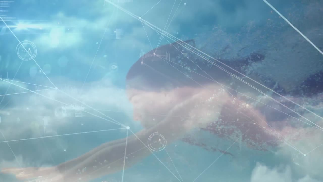 물 속 에 수영 하는 여자