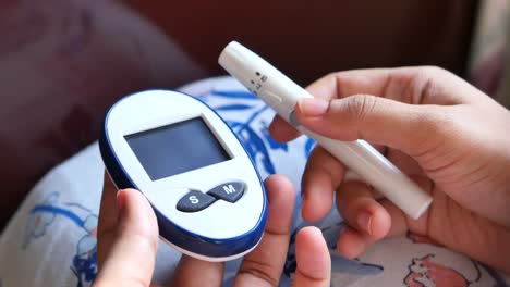 blood glucose monitoring with meter and lancet