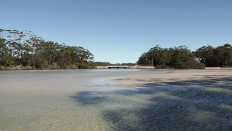 Elisabeth-Drive-Bridge-at-Jervis-Bay-National-Park-Australia-the-Moona-Moona-Creek-with-cars-passing,-Locked-Shot