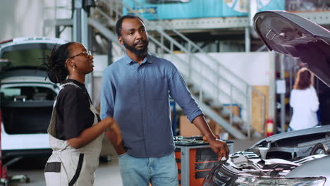 car service worker using ar technology