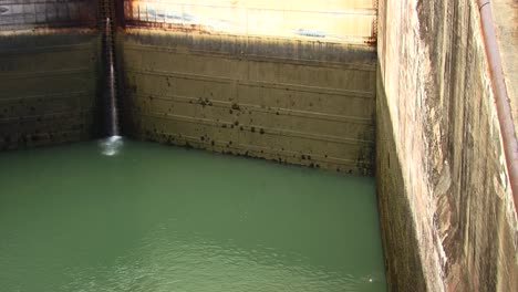 Closed-gates-of-the-chamber-at-Panama-Canal