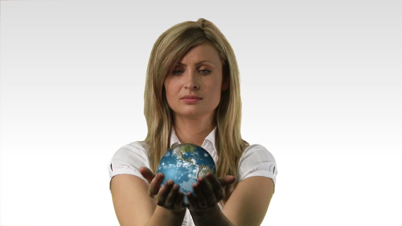 mujer con un globo 2