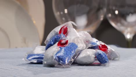 dishwasher/laundry detergent pods