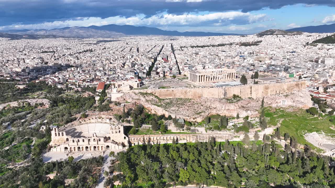 Filmato aereo dell'Acropoli di Atene e dell'Odeon di Erode Attico