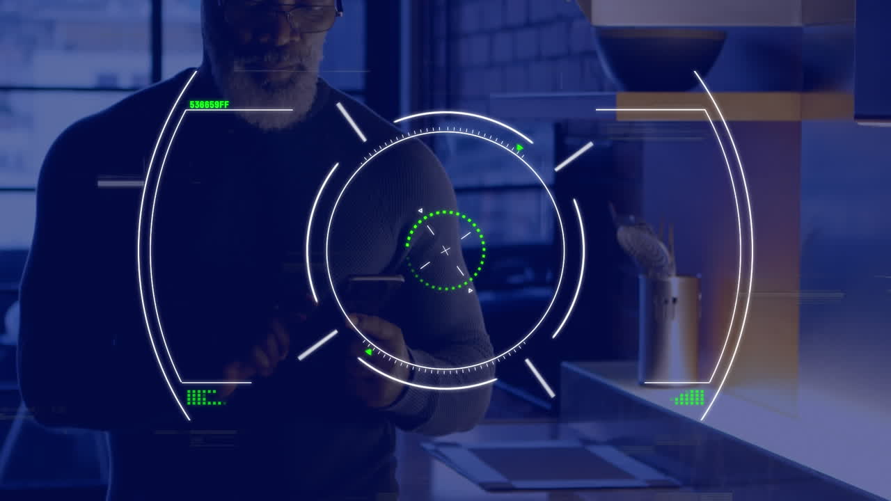 animación del visor y el fallo sobre el hombre afroamericano mayor que usa el teléfono inteligente