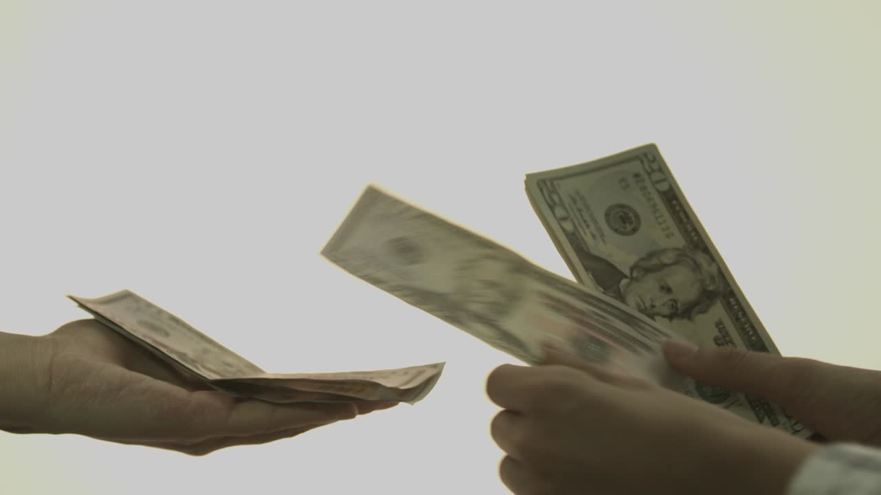 transacciones monetarias, dólares, euros