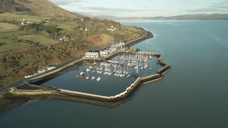 Barcos-En-El-Puerto-Deportivo-De-Carlingford-Por-Carlingford-Lough-En-Irlanda