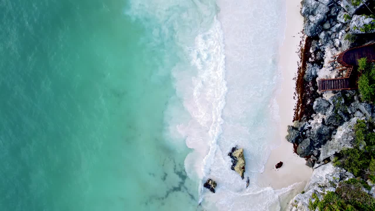 mar caribe, playa mexicana, tulum