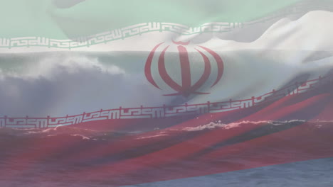 animación de la bandera de irán ondeando sobre las olas que se estrellan en el mar